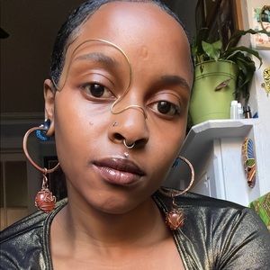 Yzriah Indie Face Frame